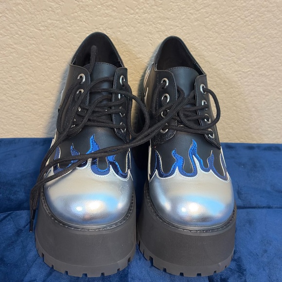 Dolls Kill Ignite My Fire Platform Oxfords - Picture 2 of 6